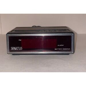 Vintage Spartus Sonic Faux Wood Grain Digital Alarm Clock